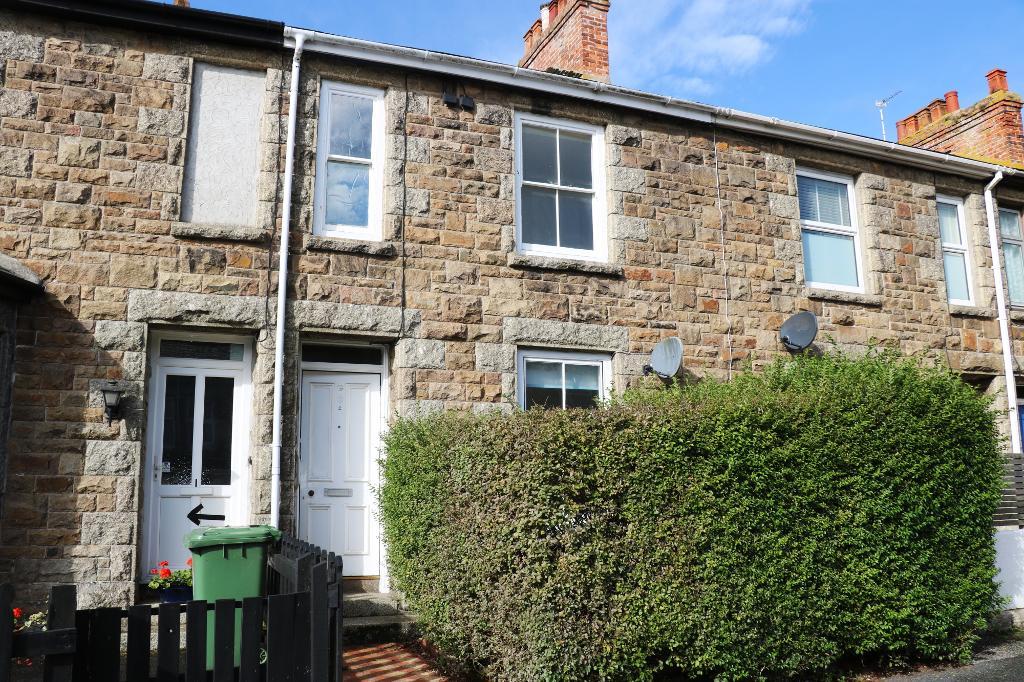 2  Bed Terraced Property to Rent in Heamoor, TR18 3EG