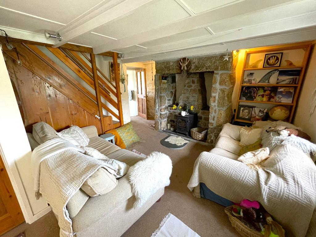 2 Bedroom Cottage for Sale in Penzance, TR19 6DU