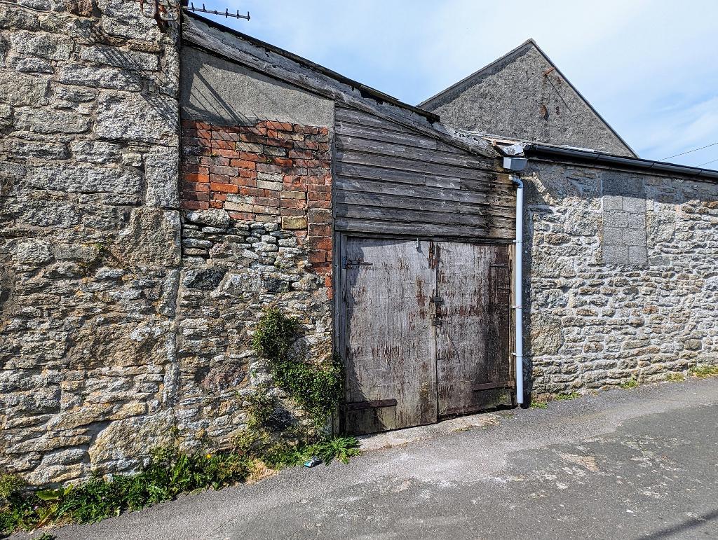 1  Bed Barn Conversion Property to Rent in St Just, TR19 7JZ