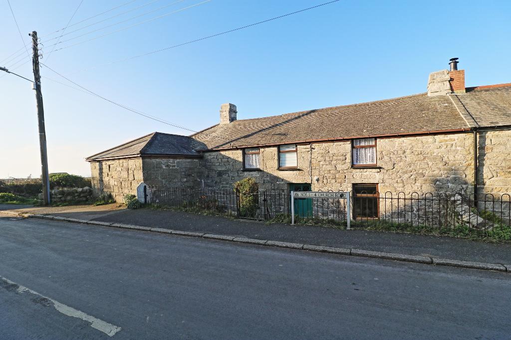 5 Bedroom Cottage for Sale in Pendeen, TR19 7SG